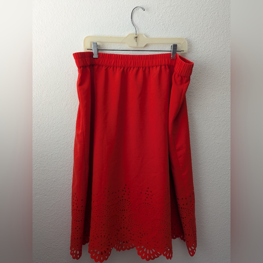 Liz Claiborne Woman's A-Line Red XL Scalloped Trimmed Skirt